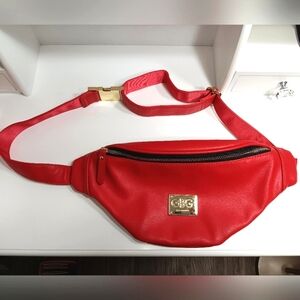 GBG Los Angeles by Guess Red Vegan Leather Streetwear Belt Bag NWOT!